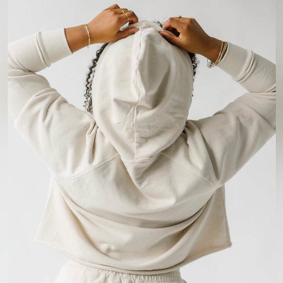 Piper & Scoot Hansel Cropped Hoodie in Bone - Picture 3 of 7